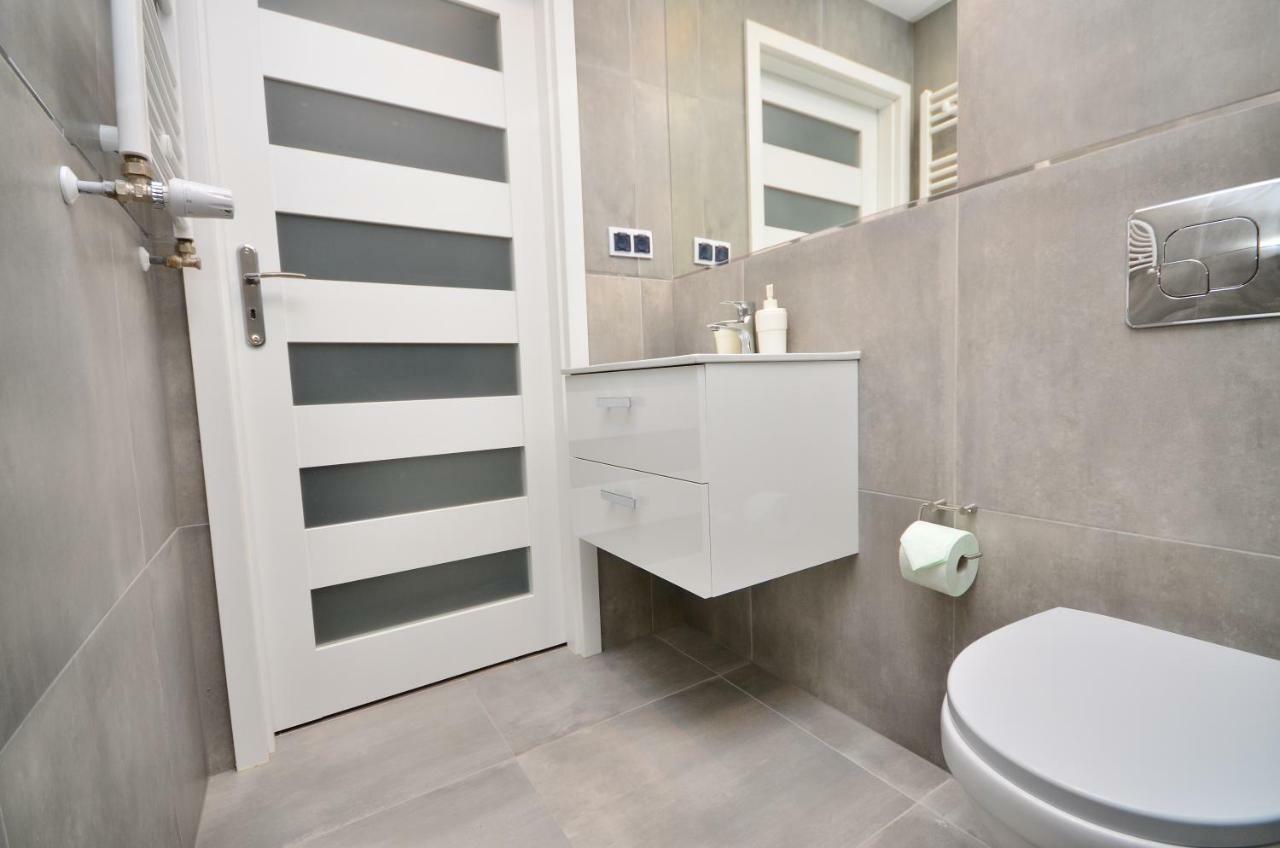 - Porta Mare - Lesne Tarasy - 45b/2 *